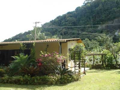 TERREA 3 DORMS + SUITE externa, DEPÓSITO, TERRENO 2000m², 400m DA PRAIA, CHURRaSQUEIRA  NA CURVA DO RIO