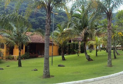 TERREA 4 DORMS (01 ste), 3WCs, 900m da praia