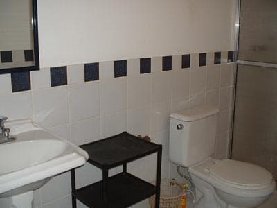 TERREA 4 DORMS (01 ste), 3WCs, 900m da praia