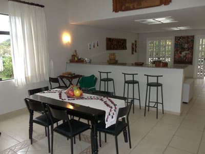 LINDO SOBRADO 5 DORMS (4 STS), SALA 2 AMBIENT, COZ AMERICANA, JARDIM, 209m² a.c. -projeto aprovado p/reformar
