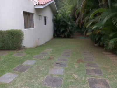 LINDO SOBRADO 5 DORMS (4 STS), SALA 2 AMBIENT, COZ AMERICANA, JARDIM, 209m² a.c. -projeto aprovado p/reformar