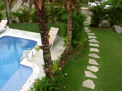 MODERNA, ALTO PADRÃO 600m DA PRAIA, 4 SUITES, PISCINA, OFURÔ, CHURRAQ ELETRICA, JDM