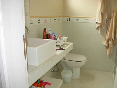 MODERNA, ALTO PADRÃO 600m DA PRAIA, 4 SUITES, PISCINA, OFURÔ, CHURRAQ ELETRICA, JDM