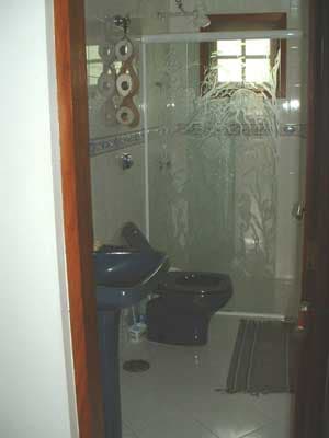 CHARMOSA CASA DE 3 DORMS (2 STS) A 500M DA PRAIA,ATÉ 9 PESSOAS. REVEILLON 10 DIAS