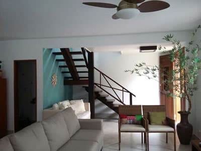 SOBRADO CHARMOSO PISCINA  VARANDA GOURMET C/ CHURRAS WiFi  - CORPUS CHRISTI  e  JULHO 2024 R$2.750 dia