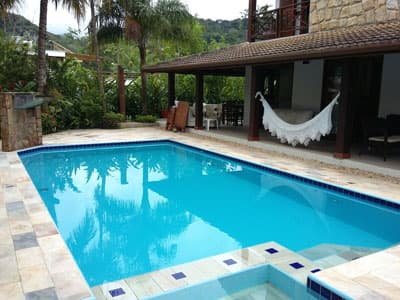 SOBRADO CHARMOSO PISCINA  VARANDA GOURMET C/ CHURRAS WiFi  - CORPUS CHRISTI  e  JULHO 2024 R$2.750 dia