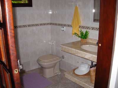 CASA c/PISCINA, CHURRASQ., 5 DORMS c/AR COND. - ATÉ 14 PESSOASFERIADOS - 1º DE MAIO 3 DIAS