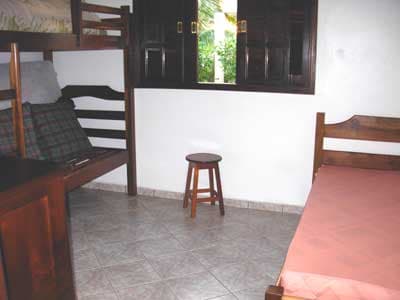 CASA c/PISCINA, CHURRASQ., 5 DORMS c/AR COND. - ATÉ 14 PESSOASFERIADOS - 1º DE MAIO 3 DIAS