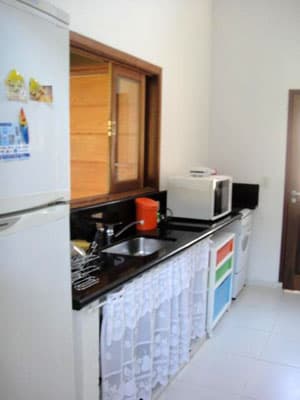 LINDA C/ 4 DORMS (3 STS), AR CONDICIONADO, PISCINA E CHURRASQ., 3 SALAS, 700M DA PRAIA - 5 a 10 de JANEIRO/2026