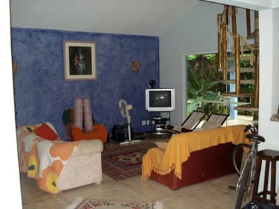 SOBRADO CHURRASQ, 04 DORMS (3 STS) ,Ventiladores, 9 pess - MENSAL R$6.500/mês - FERIADOS - REVEILLON 2026 10 DIAS