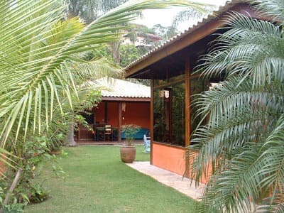 LINDA c/PISCINA, CHURR, JARDIM, 6 SUITES c/Ar Cond,  c/CAMA  CASAL + SOFA CAMA  14P; NATAL 2025  UMA SEMANA