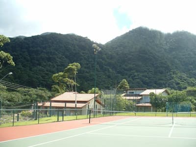 TÉRREA 3 DORMS (STE) PISCINA, CHURRASQ., 8 pess; JAN 660/d;  Aluga ANUAL R$7.350/mês, inclui Cond/IPTU;