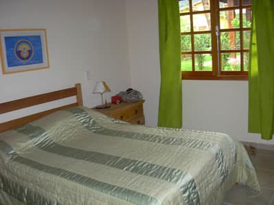 TERREA c/CHURR e FORNO a lenha, LINDA , 5 DORMS (4 STS) -13pess - PISCINA SPA -  . janeiro/ 7 dias