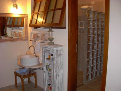 TERREA c/CHURR e FORNO a lenha, LINDA , 5 DORMS (4 STS) -13pess - PISCINA SPA -  . janeiro/ 7 dias