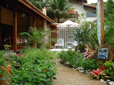 TERREA c/CHURR e FORNO a lenha, LINDA , 5 DORMS (4 STS) -13pess - PISCINA SPA -  . janeiro/ 7 dias