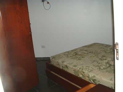 SOBRADOS 4 DORMS p/ 8 PESSOAS; PISCINA, VARANDA C/ CHURRASQUEIRA; 3 WCs; FERIADO 1º DE MAIO 3 DIAS