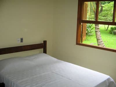 CHARMOSA  TÉRREA, a 500M DA PRAIA, PISCINA, CHURRASQ, 3 DORMS (STE) AR Condic., ATÉ.10 PESSSOAS - REVEILLON 7D