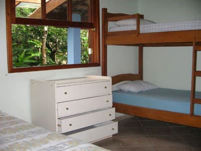 CHARMOSA  TÉRREA, a 500M DA PRAIA, PISCINA, CHURRASQ, 3 DORMS (STE) AR Condic., ATÉ.10 PESSSOAS - REVEILLON 7D
