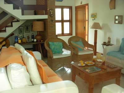LINDA, DECORAÇÃO PRAIA, 5 DORMS (4 STS) AR CONDIC., 8 ADLTS+2 CRIANÇAS -SPA, CHURR, FERIADOS 1900; REVEILLON DIÁRIAS