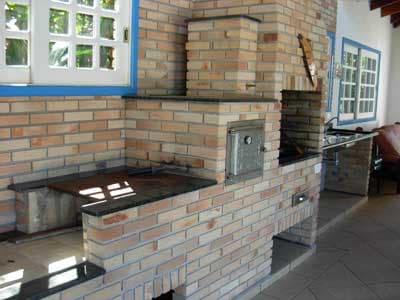 LINDA c/PISCINA, 1200m da praia, CHURRASQ. F.PIZZA, 5 DORMS c/ ArCond (4 STS) + WC, 11 pess., CARNAVAL 5D