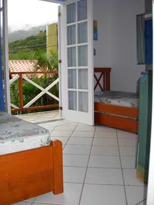 LINDA c/PISCINA, 1200m da praia, CHURRASQ. F.PIZZA, 5 DORMS c/ ArCond (4 STS) + WC, 11 pess., CARNAVAL 5D