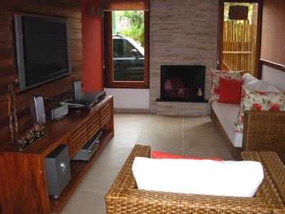 LINDA DECORADA E EQUIPADA, 4 STS c/ArCond, PISC, CHURR,F.PIZZA, 8 Adlts +2 crianças - CARNAVAL 5 DIAS