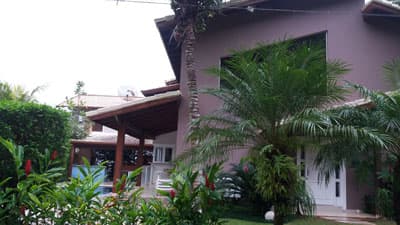 SOBRADO 5 DORMS c/AC (4 STS ), PISCINA, EDICULA c/ CHURR. SUPER BEM EQUIPADA p/13 pess; CARNAVAL 5 DIAS