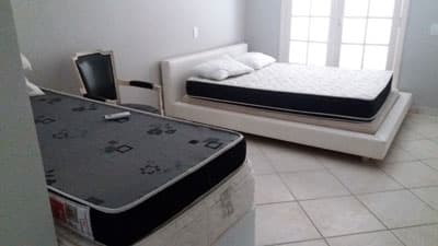 PISCINA, CHURRASQ, FORNO A LENHA, 5 DORMS (3 STS) AR CONDIC.;  ATÉ 8 PESS. CARNAVAL R$15.000/9 DIAS