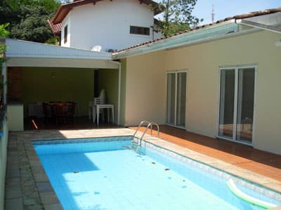 TÉRREA c/PISCINA, CHURR, JDM, 3 STS c/Ar Condic -WiFI - 08 pess -  FERIADOS: R$2.000/D;