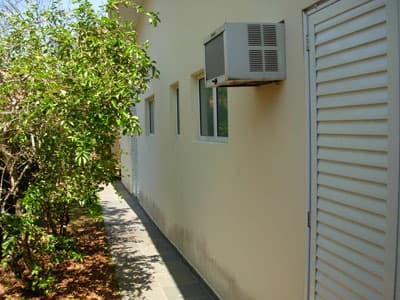 TÉRREA c/PISCINA, CHURR, JDM, 3 STS c/Ar Condic -WiFI - 08 pess -  FERIADOS: R$2.000/D;