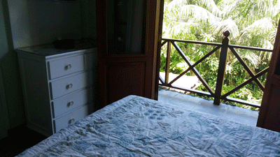 CHARMOSA 3 SUITES c/AR COND., EDICULA c/CHURRASQ. A 100m DA PISCIN E 900M DA PRAIA