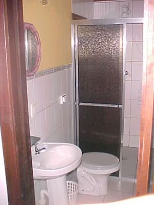 POUSADINHA À VENDA - CAMBURI -18 PESSOAS -1 CASA + 4 CHALÉS -PISC- CHURR - FORNO PIZZA -Atualiz. Março2021