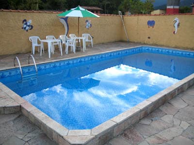 POUSADINHA À VENDA - CAMBURI -18 PESSOAS -1 CASA + 4 CHALÉS -PISC- CHURR - FORNO PIZZA -Atualiz. Março2021