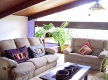 LINDO SÍTIO de 36000 m² -AMPLA SEDE 1200m² ac,  LAZER PISCINA CHURRAS-FACILITA EM 20X s/Juros