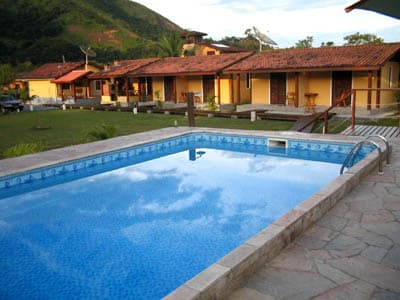POUSADINHA À VENDA - CAMBURI -18 PESSOAS -1 CASA + 4 CHALÉS -PISC- CHURR - FORNO PIZZA -Atualiz. Março2021